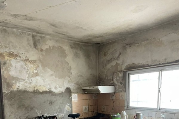 CASA EN VENTA. TOMAS GARZON 510