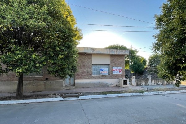 Casa Calle Pueyrredón 414 esquina Saenz Peña