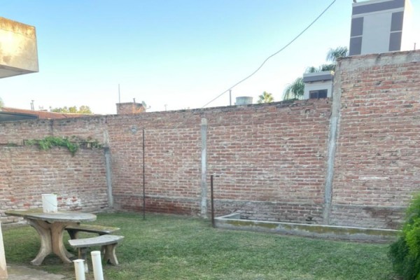 Calle El Salvador 1344