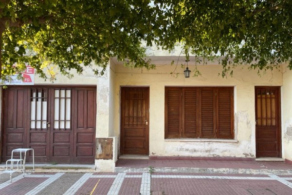 Calle Maipú 165