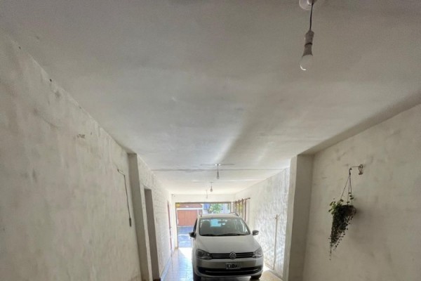 Calle José Hernandez 125